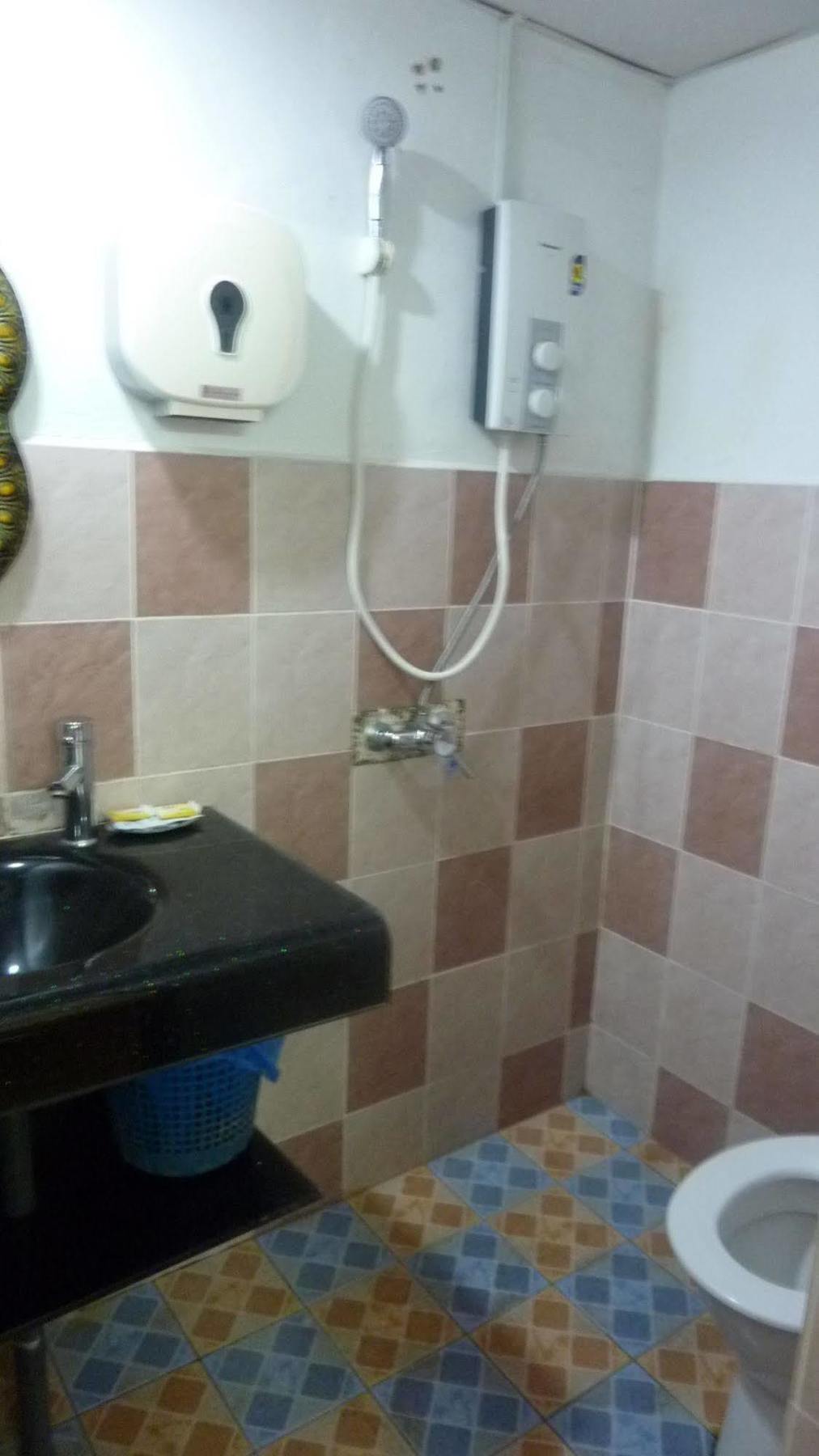 7 Hung Hung Inn Kota Kinabalu Exteriér fotografie